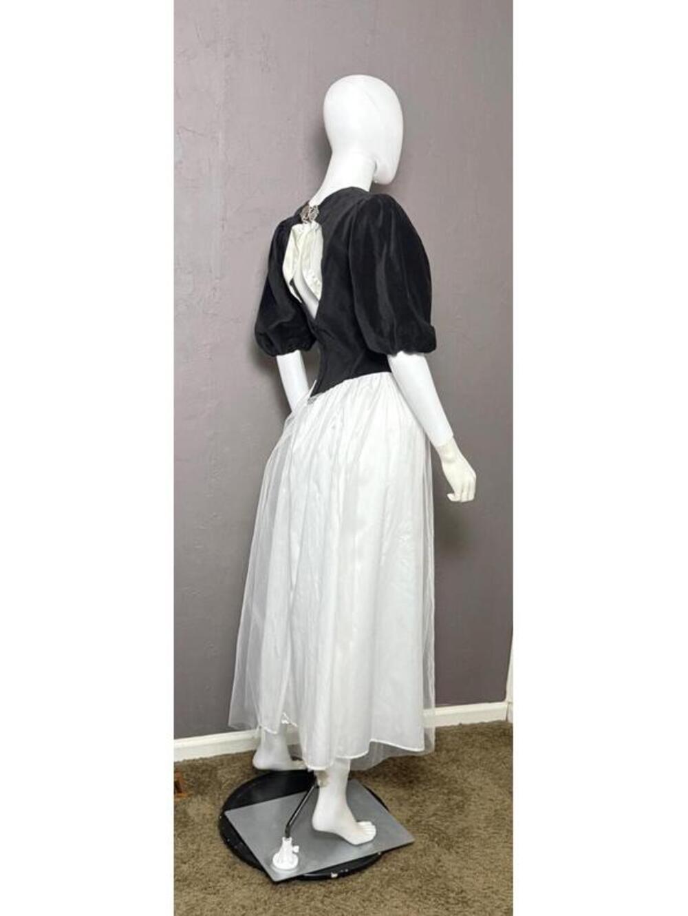 1980's Black Velvet + White Chiffon Party Dress Puff Sleeves Princess Waist M-L - Picture 5 of 8